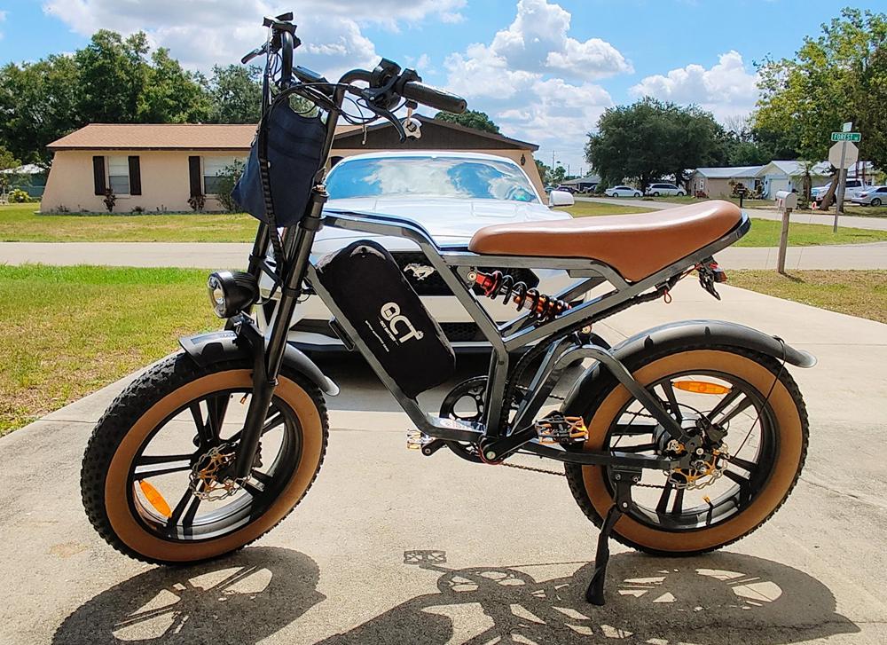 HappyRun Trekking E-Bike Kaufen Pedelec Elektrofahrrädern Tank G60