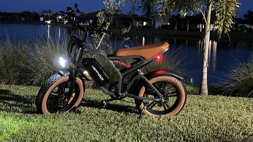HappyRun Trekking E-Bike Kaufen Pedelec Elektrofahrrädern Tank G60